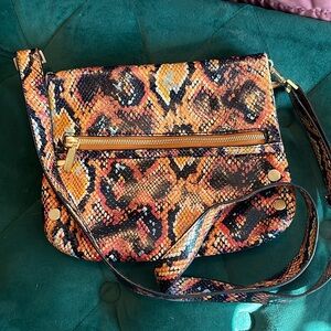 Hammitt VIP medium in Botanical snake print
